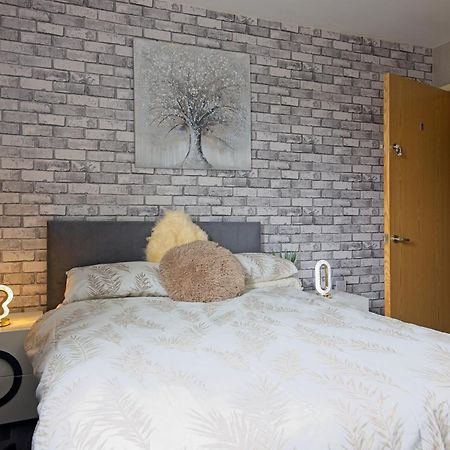 Five Star Rated Condo Manchester Luaran gambar